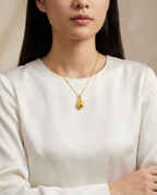916 Gold Pendant Carrot Bunny