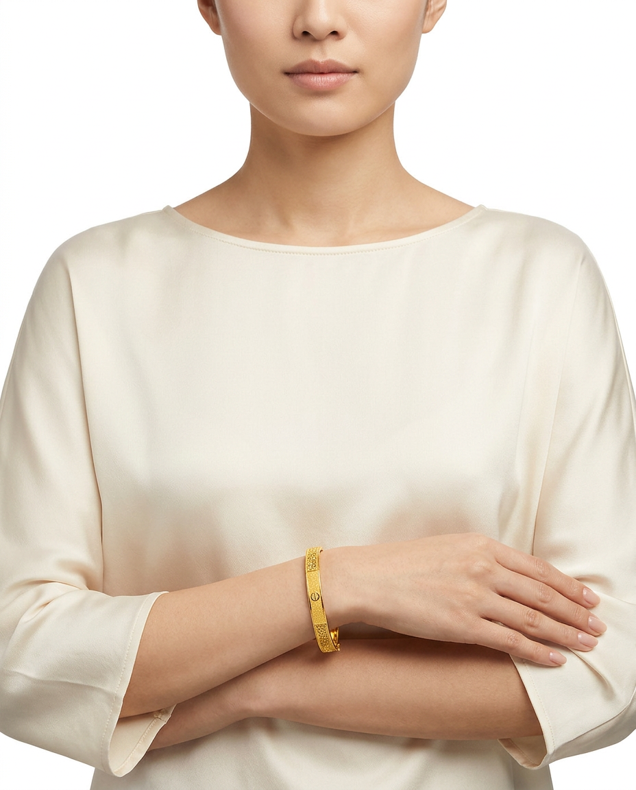 916 Gold Bangle Aurex Glacier