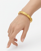 916 Gold Bangle Fan Blossom