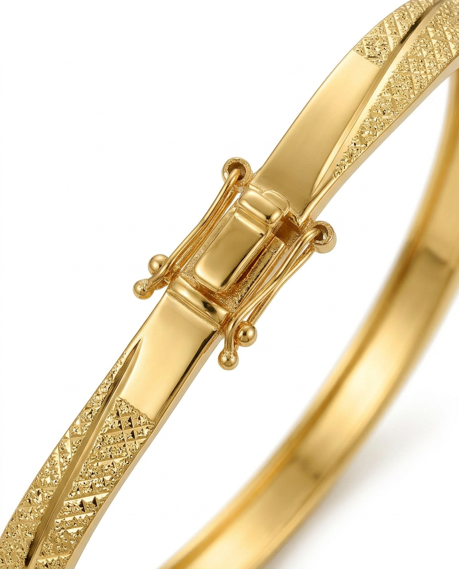 916 Gold Bangle Golden Twist