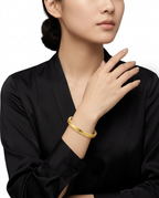 916 Gold Bangle Golden Twist