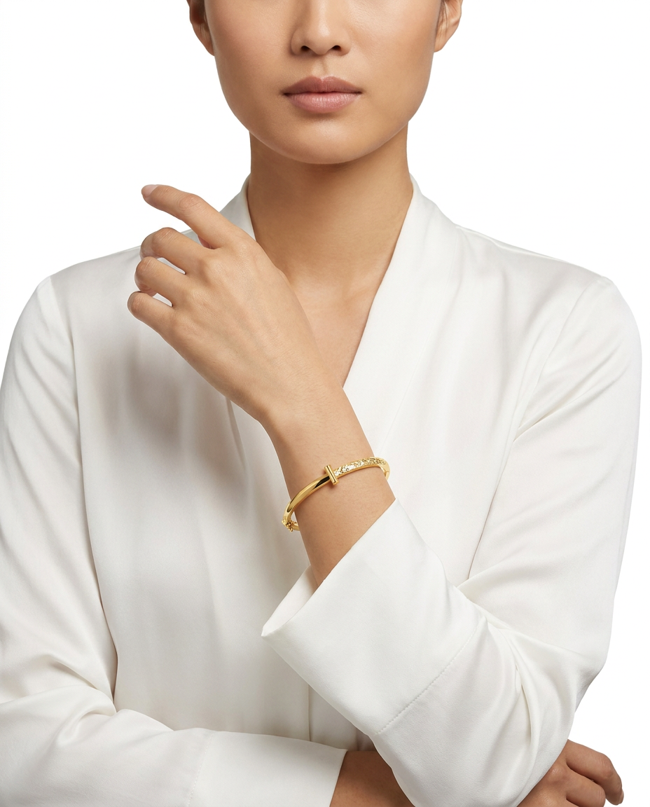 916 Gold Bangle Half Side T