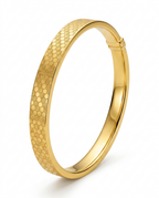 916 Gold Bangle Lattice Grace