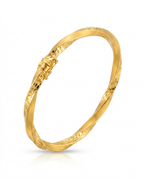 916 Gold Bangle Mobius Matte Carved