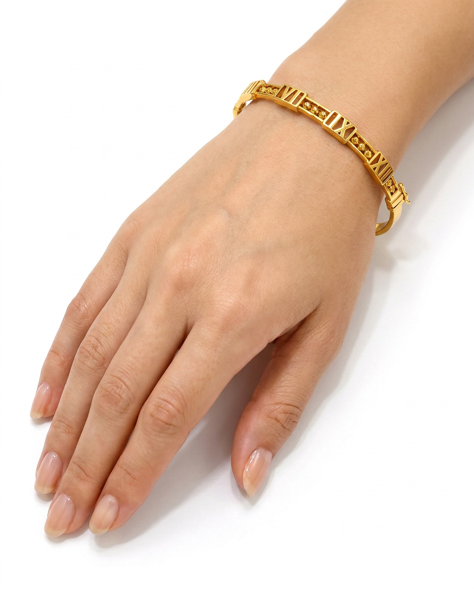 916 Gold Bangle Roman Bead