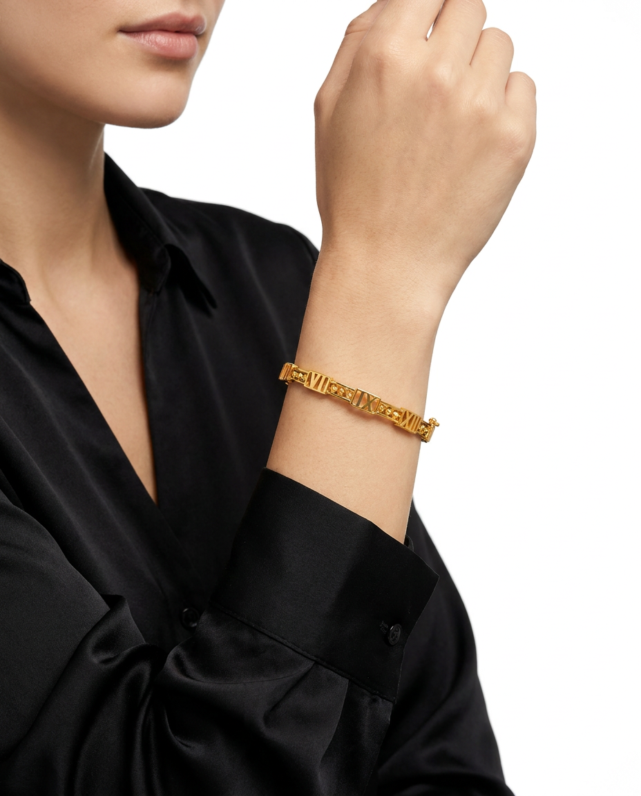 916 Gold Bangle Roman Bead