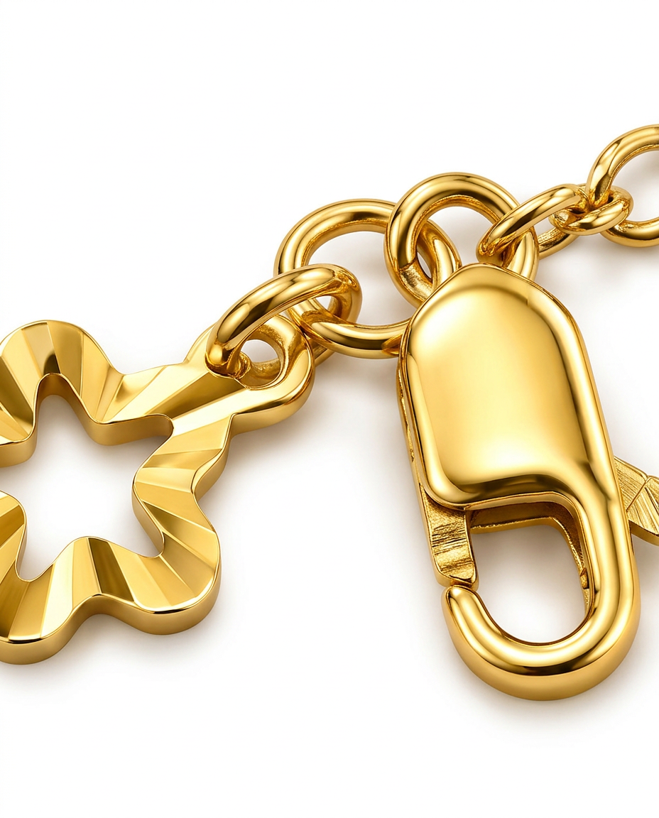 916 Gold Bracelet 5 Clover Carved D S