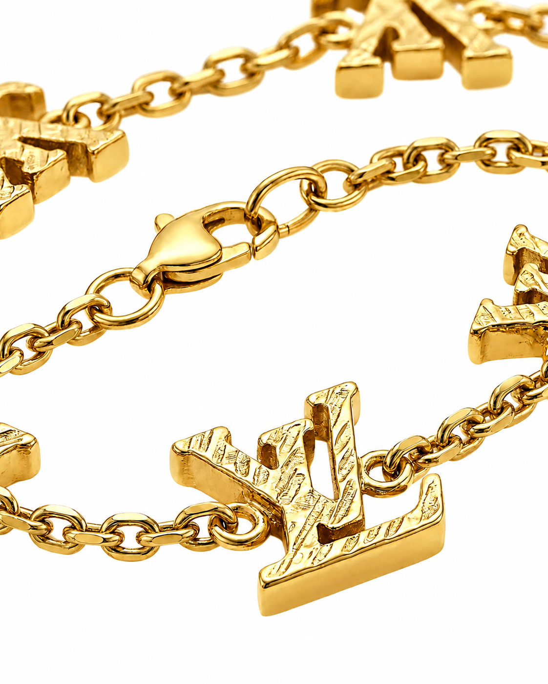 916 Gold Bracelet Carved Monogram