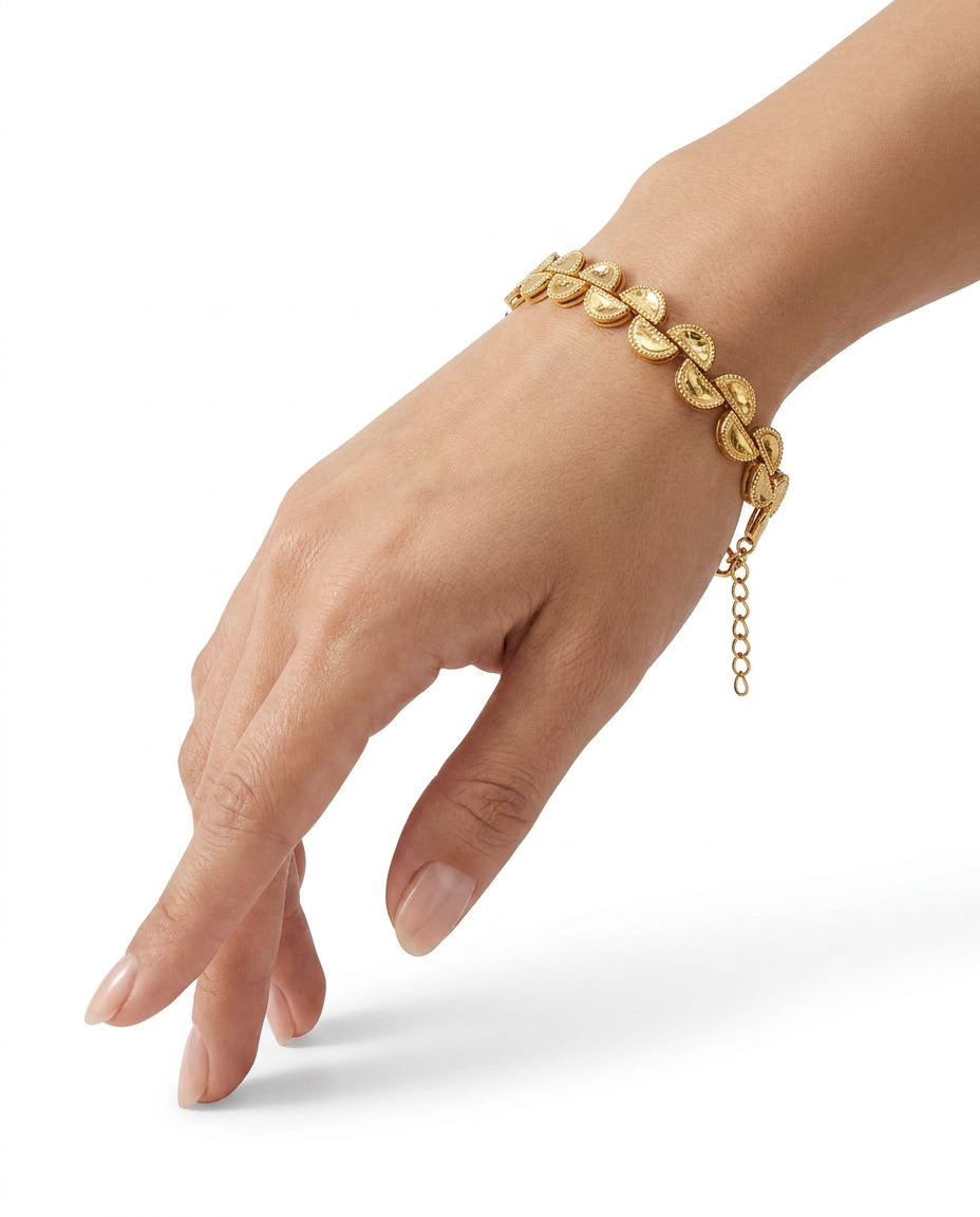 916 Gold Bracelet Glitter Half Moon