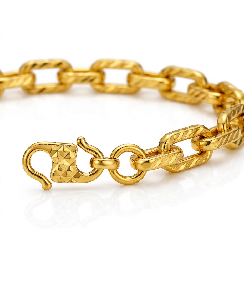 916 Gold Bracelet Paper Clip Carved B