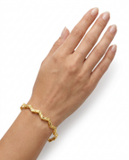 916 Gold Bracelet Wavy Lace Glacier