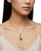 916 Gold Pendant Baby Parrot