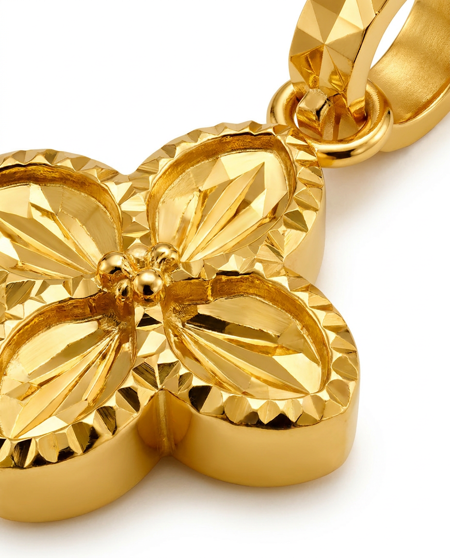 916 Gold Pendant Hollow Carved Petal